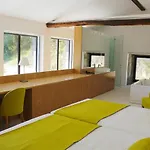Country Hotel 4*
