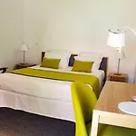 Country Hotel