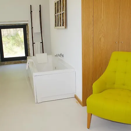 Country 4* لوسادا