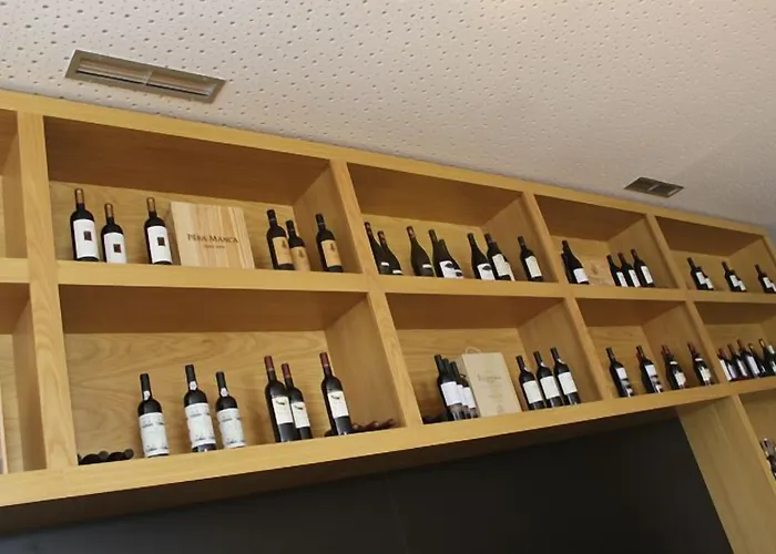 洛萨达乡村农家乐 4*